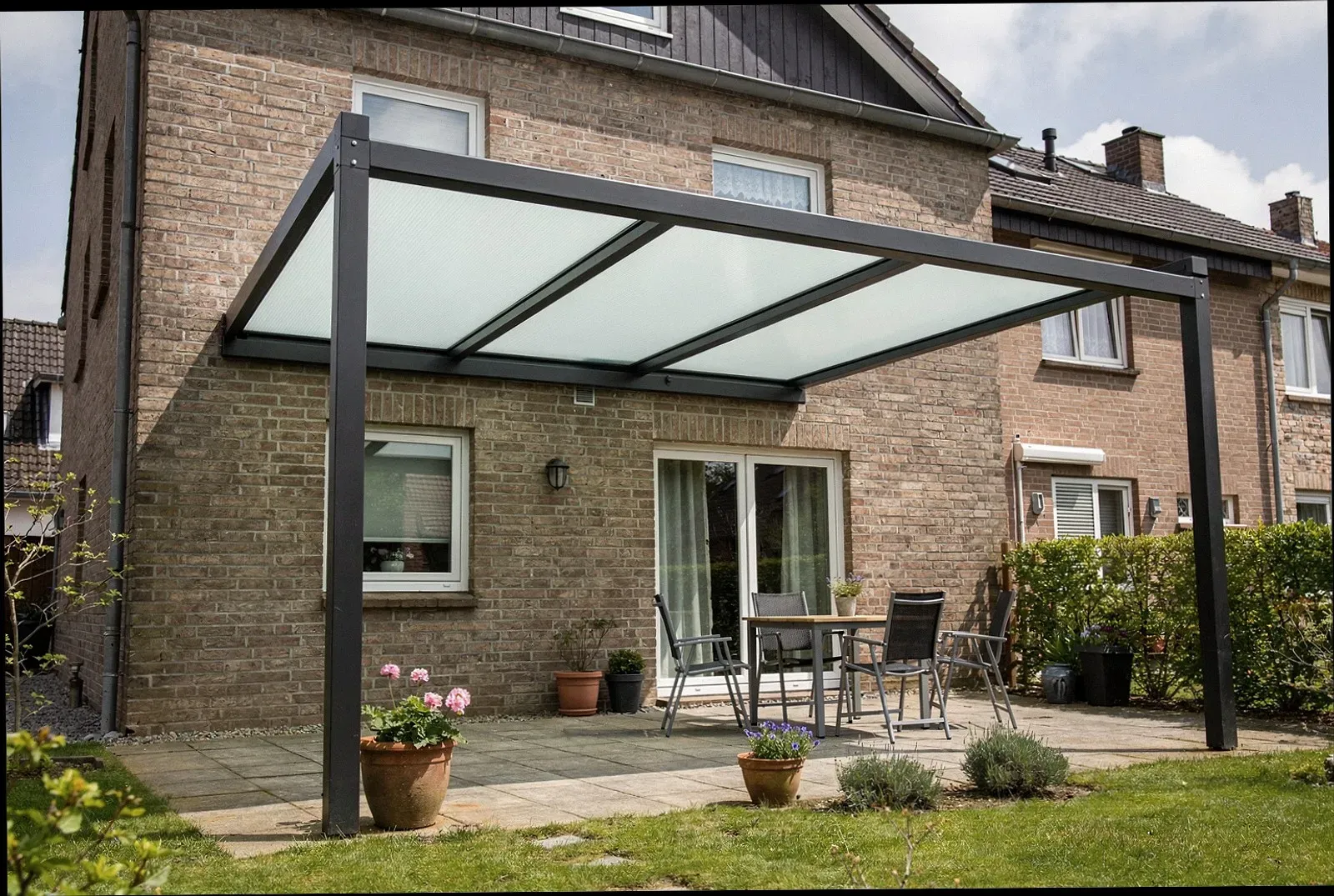 Freistehende Terrassenüberdachung in Kaiserslautern